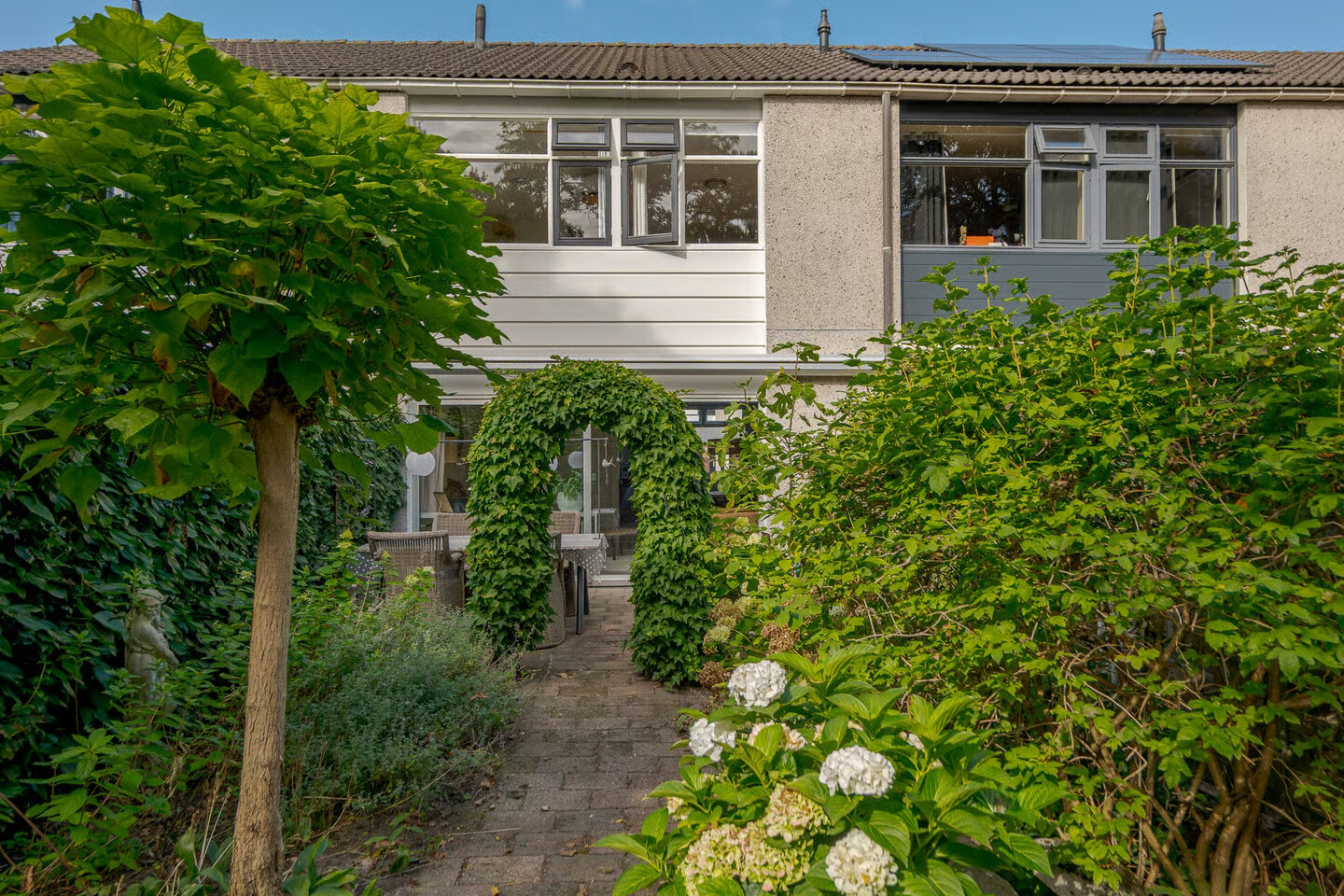 Tussenwoning te koop: Breitnerhof 68, Meppel