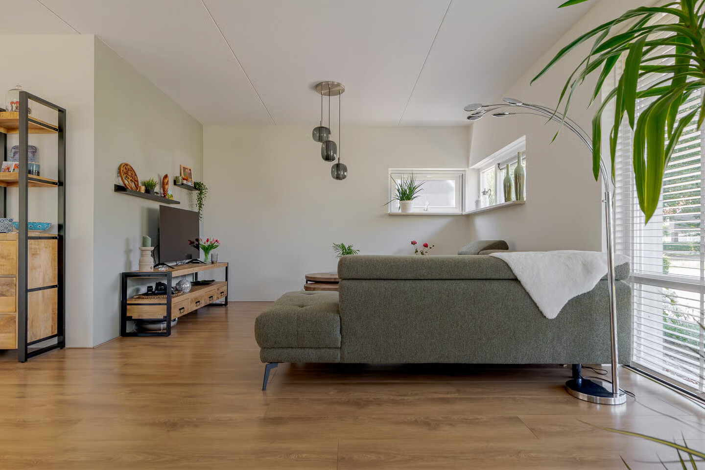 Vrijstaande woning te koop: Tjalk 1, Meppel