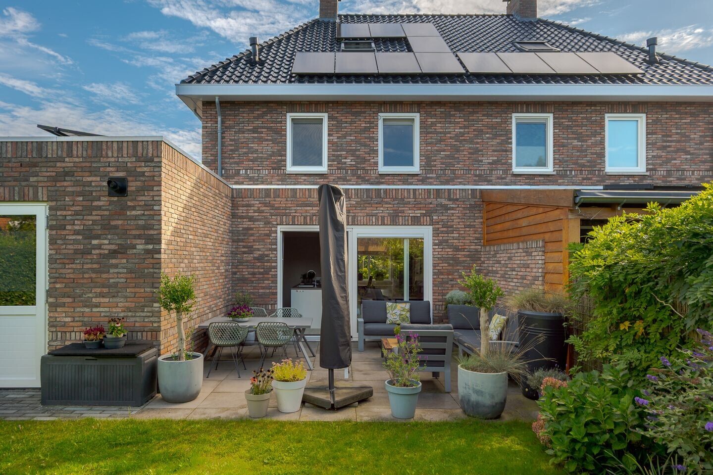Twee-onder-één-kap te koop: De Ryge 42, Nijeveen