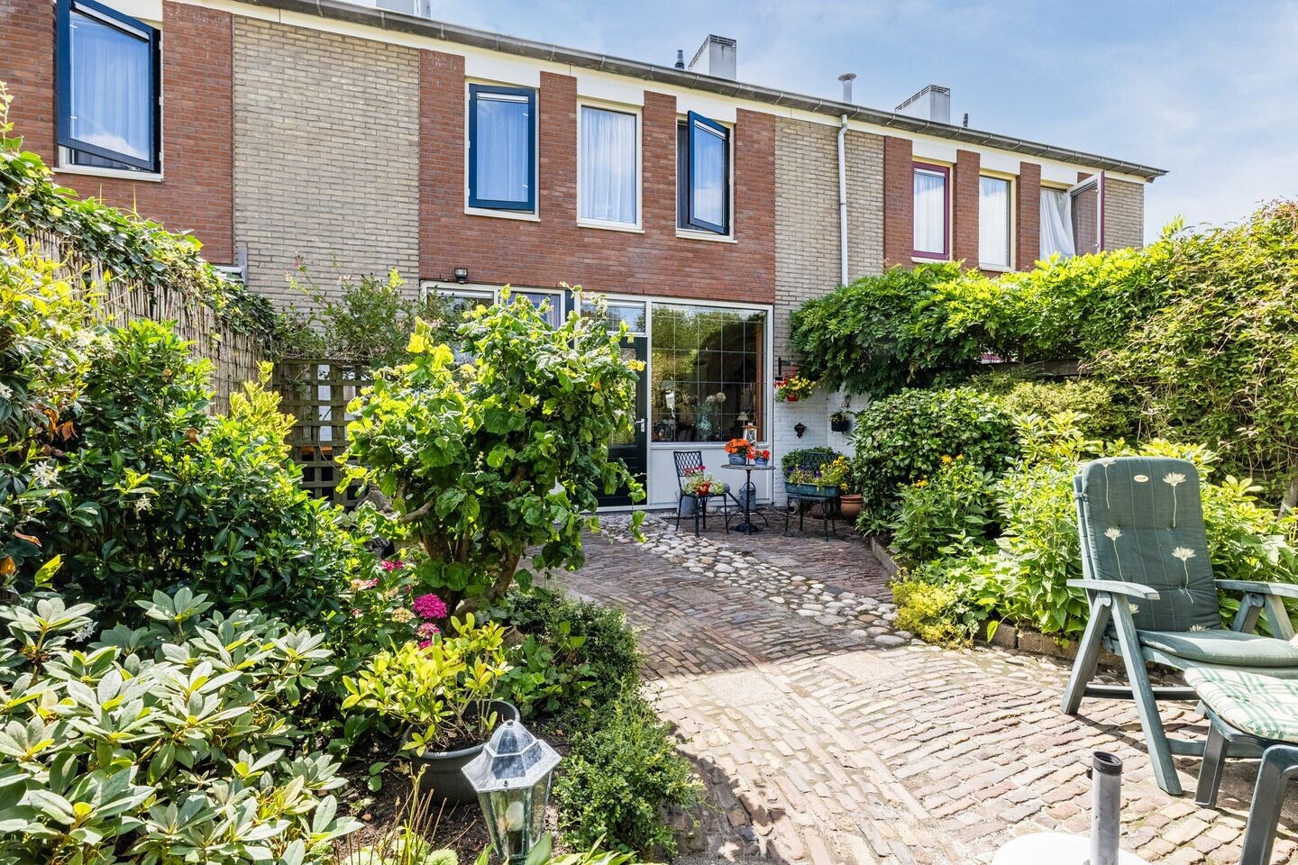 Tussenwoning te koop: Prinses Margrietlaan 14, Koekange