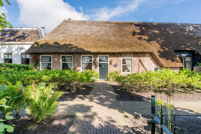 Dorpsstraat 27