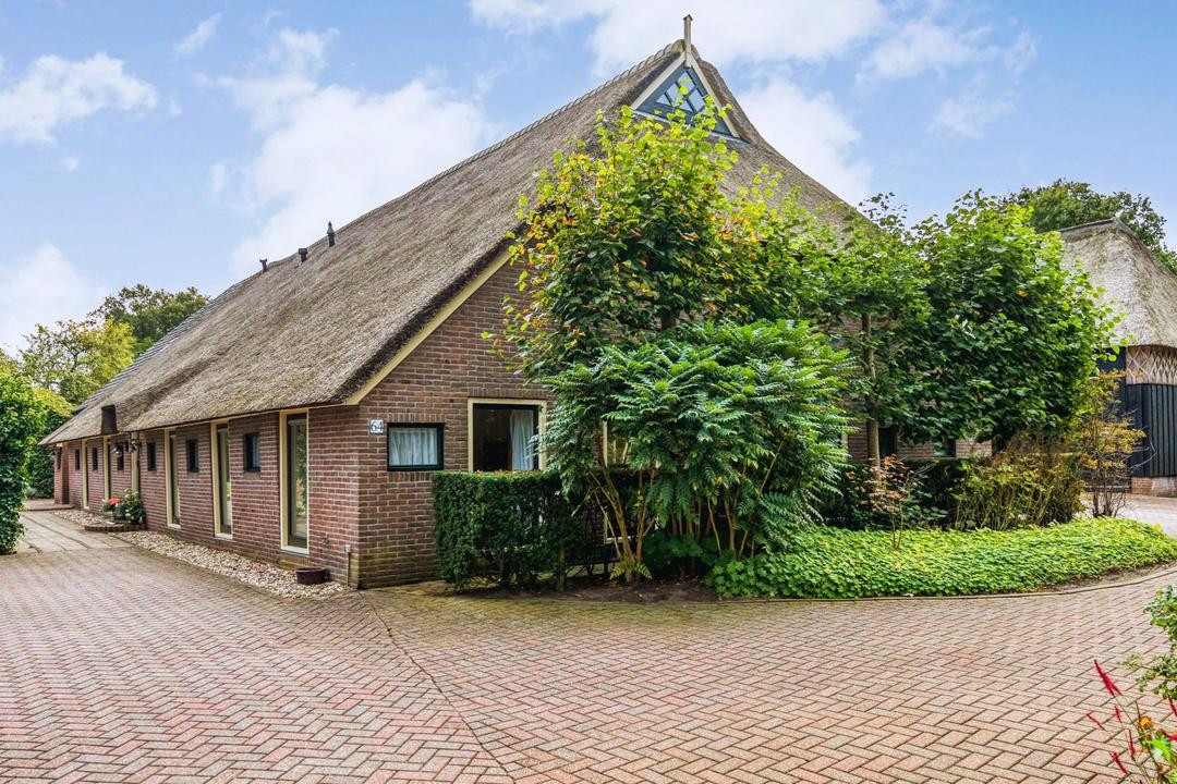 Vrijstaande woning te koop: Dorpsstraat 64, Uffelte