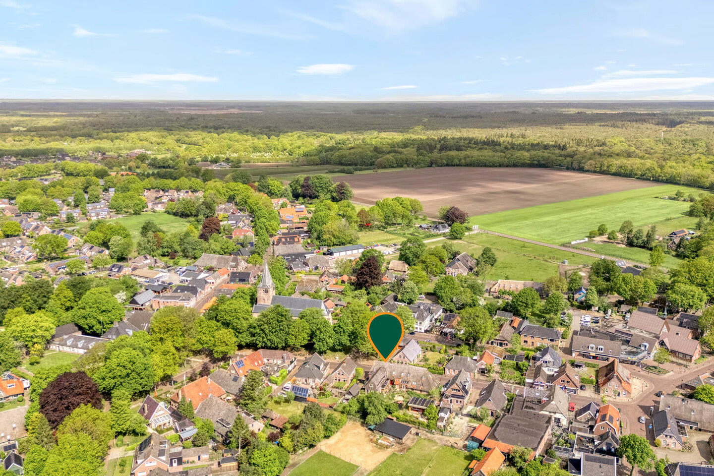 Twee-onder-één-kap te koop: Hoofdstraat 54A, Diever