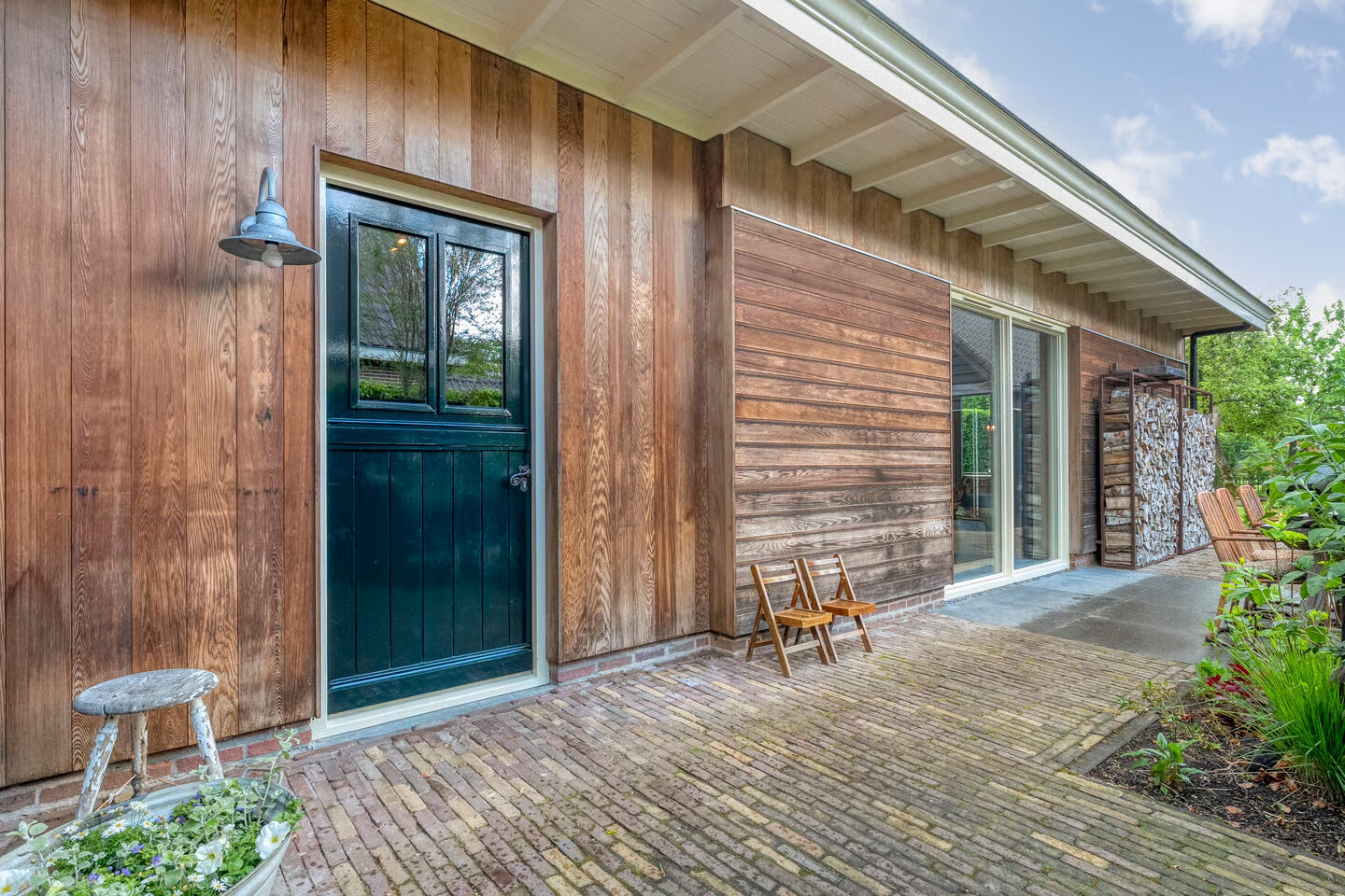 Twee-onder-één-kap te koop: Hoofdstraat 54A, Diever