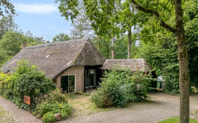 De Weijert 8