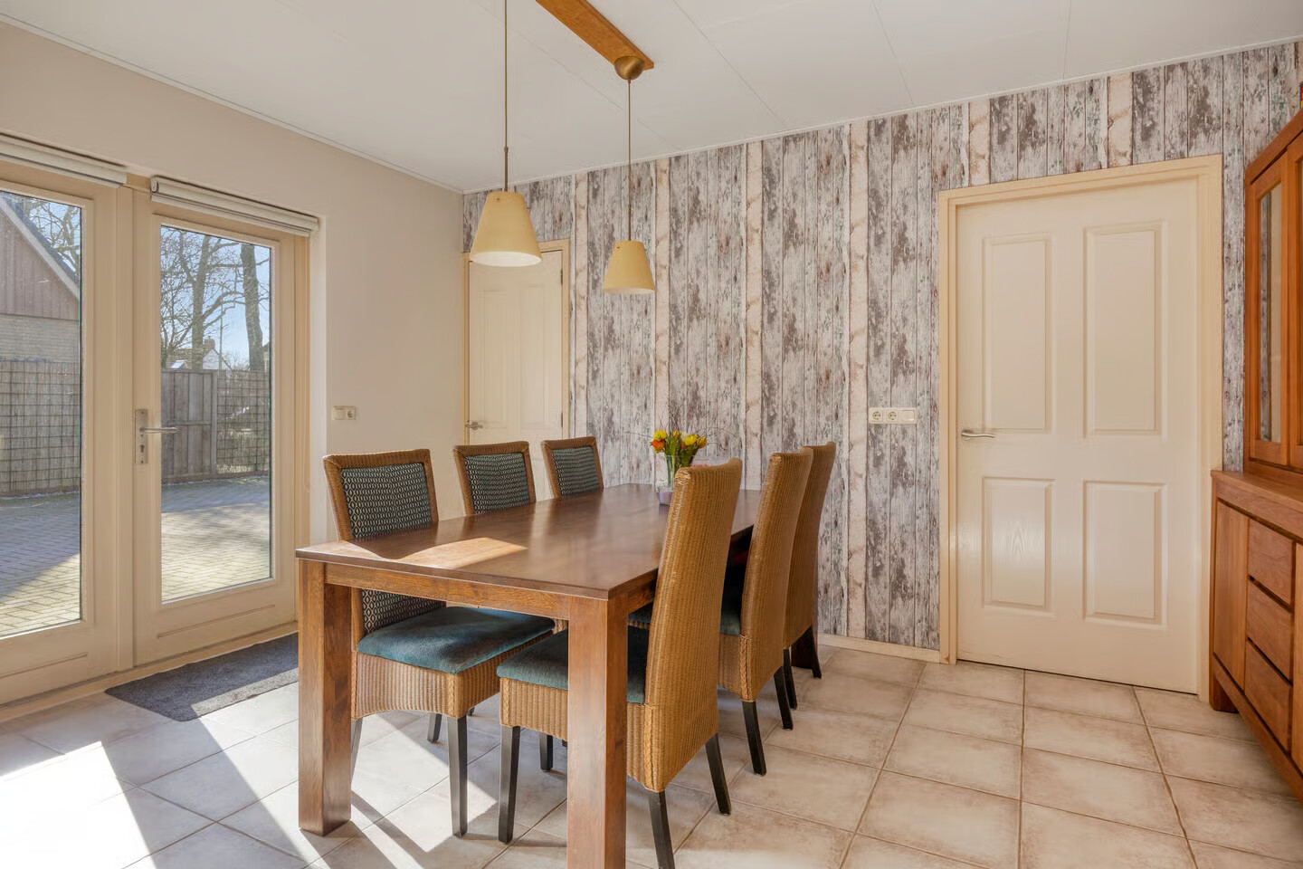 Vrijstaande woning te koop: Dwingelderdijk 23, Dwingeloo