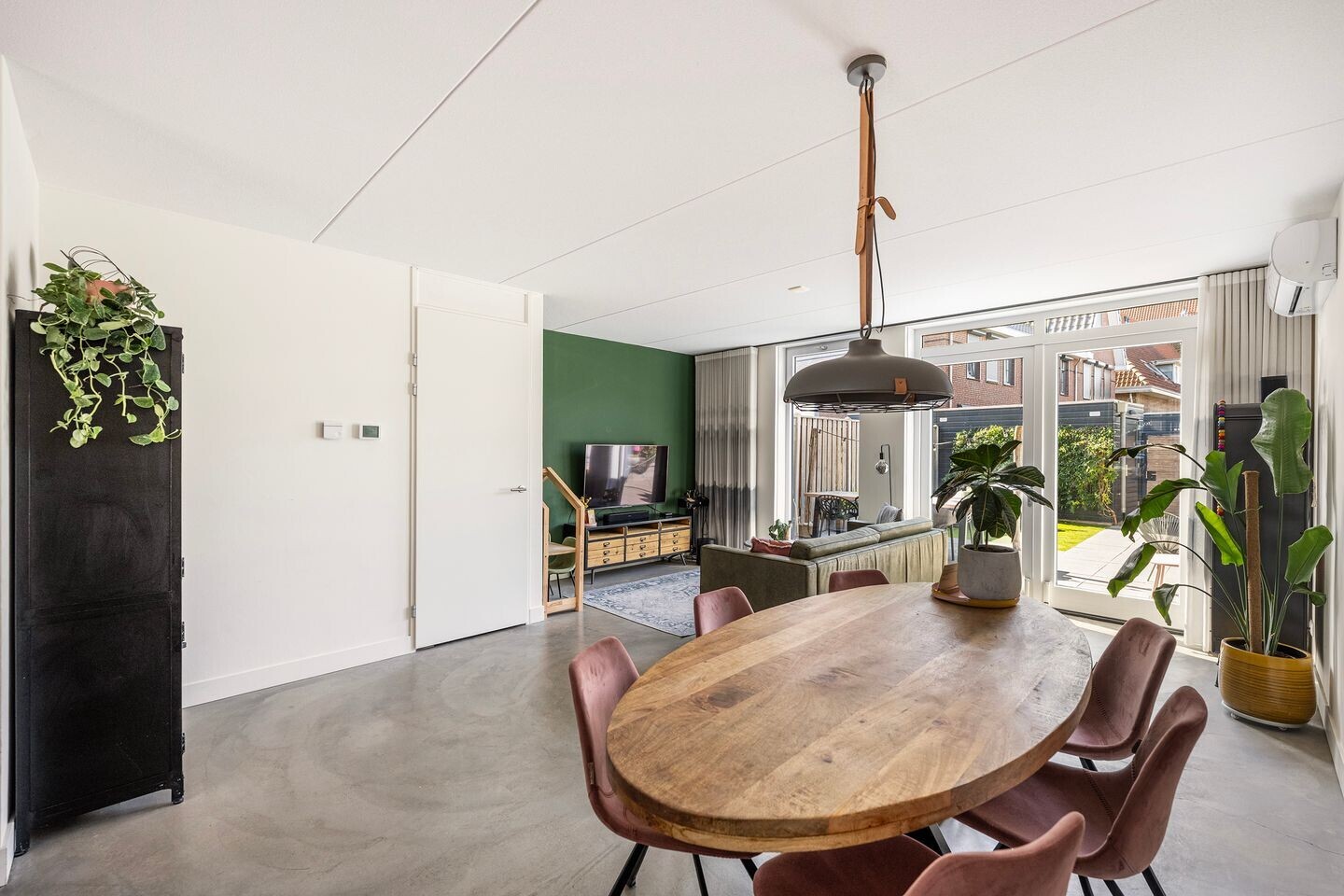 Hoekwoning te koop: Lijnbaan 93F, Zwolle