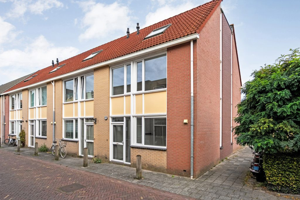 Hoekwoning te koop: Tuinstraat 51, Zwolle