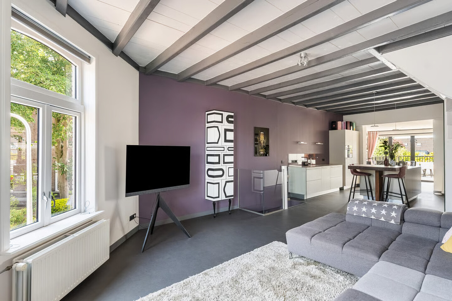 Tussenwoning te koop: Van Karnebeekstraat 26, Zwolle