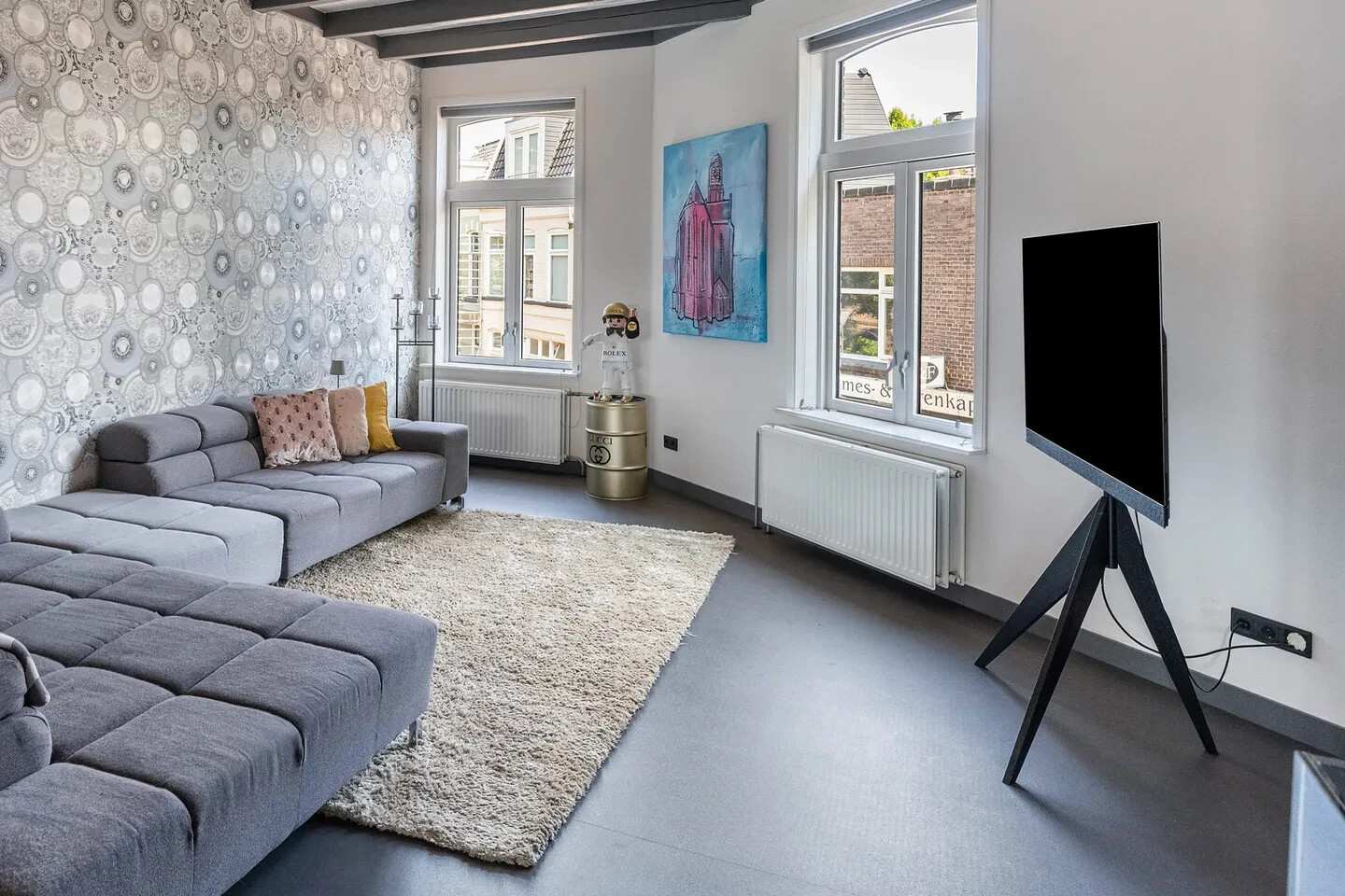 Tussenwoning te koop: Van Karnebeekstraat 26, Zwolle