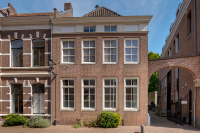 Praubstraat 15