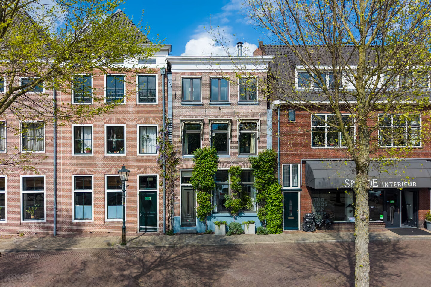 Hoekwoning te koop: Thorbeckegracht 34, Zwolle