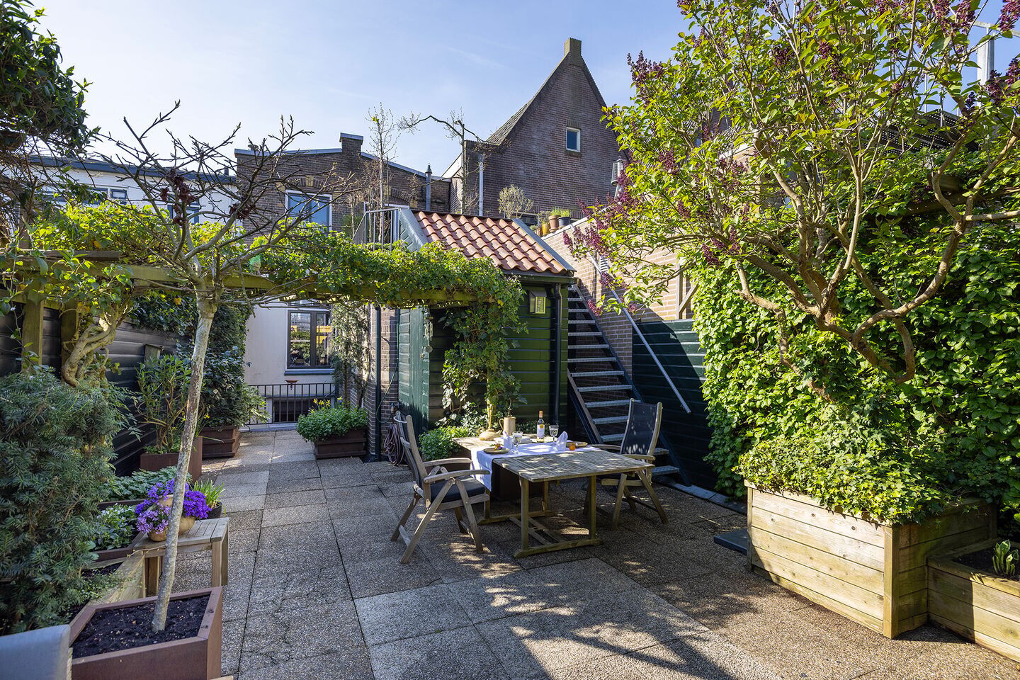 Hoekwoning te koop: Thorbeckegracht 34, Zwolle
