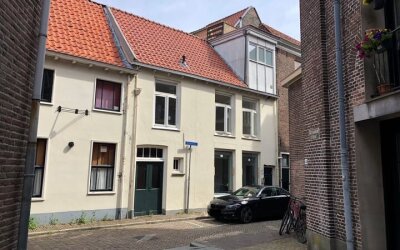 Bitterstraat 65