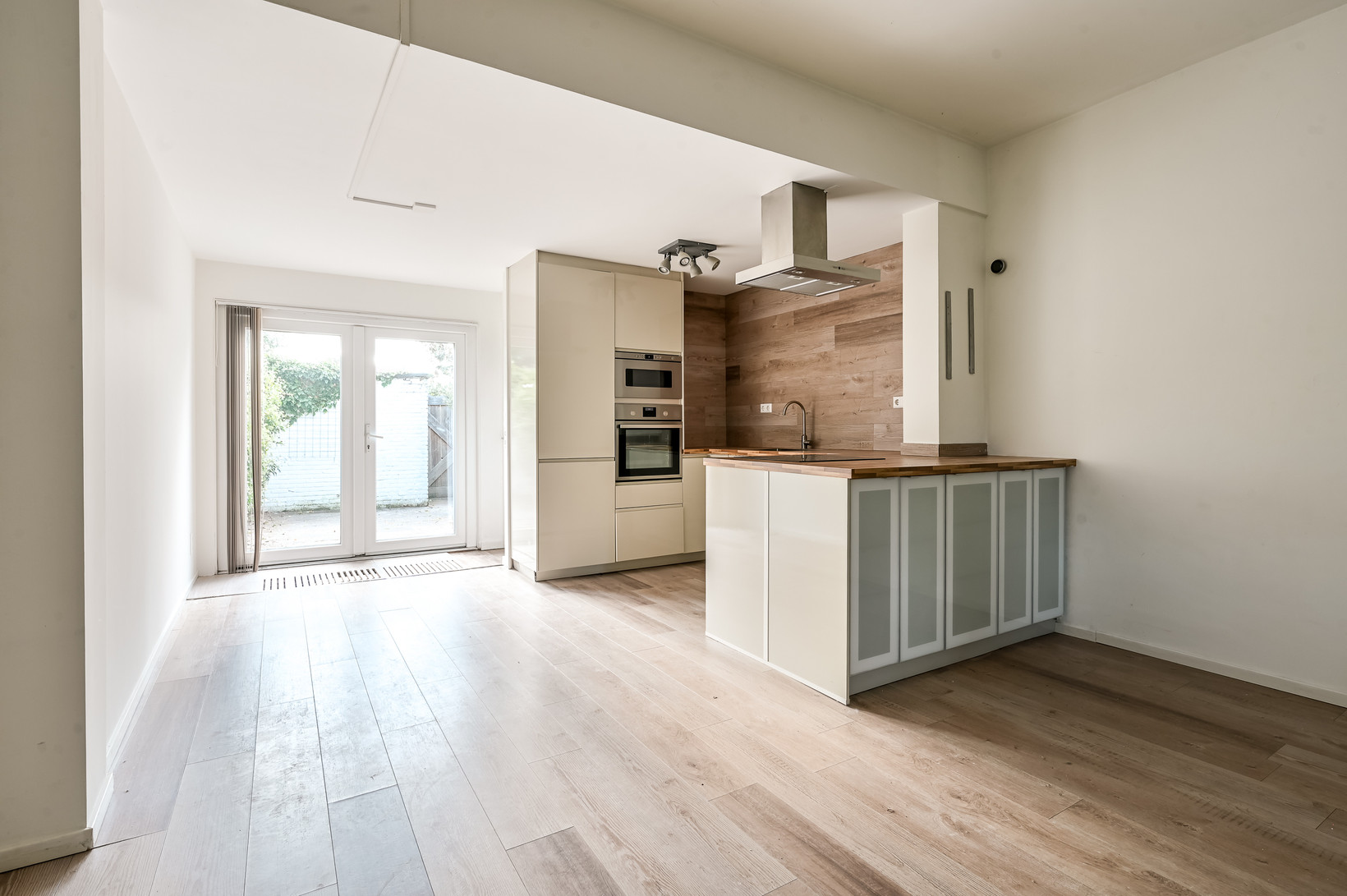 Tussenwoning te koop: Begoniastraat 44, Zwolle