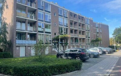 Appartement te koop Ten Oeverstraat 138