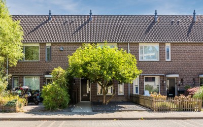 Van den Tyverbelt 8