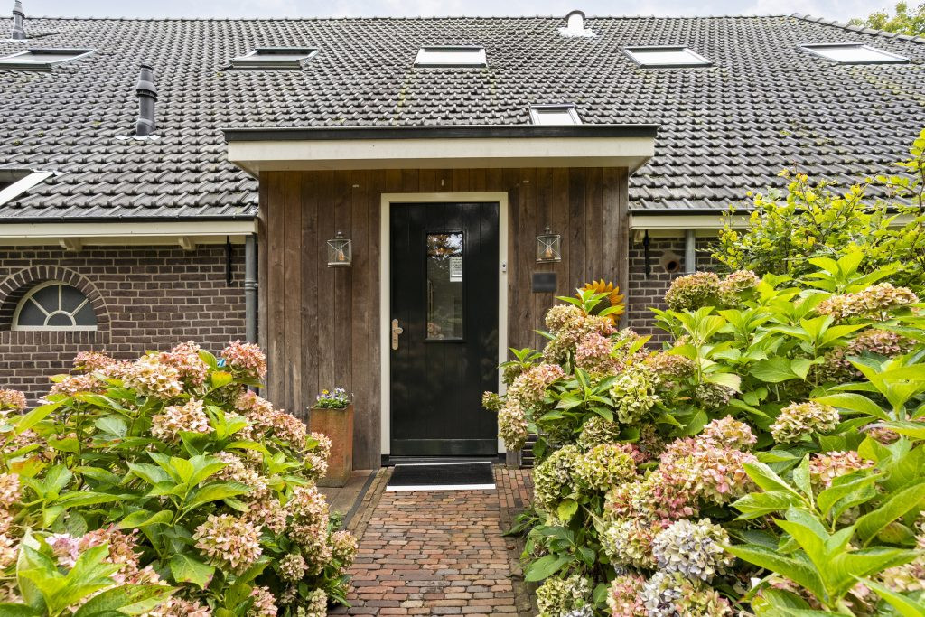 Hoekwoning te koop: Van Rielstraat 17, Zwolle