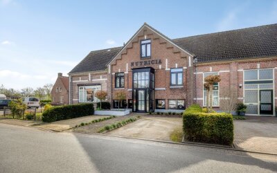 Dorpsstraat 33