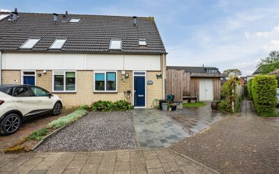 Van der Grondenmarke 28