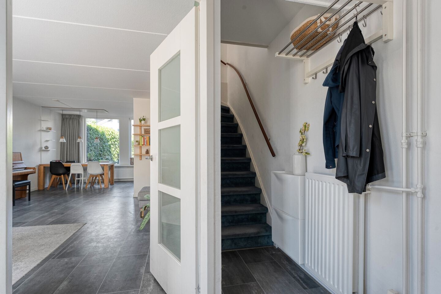Tussenwoning te koop: Van Hemertmarke 5, Zwolle