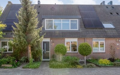 Van Deldenmarke 32