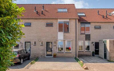 Van Leeuwtemarke 22