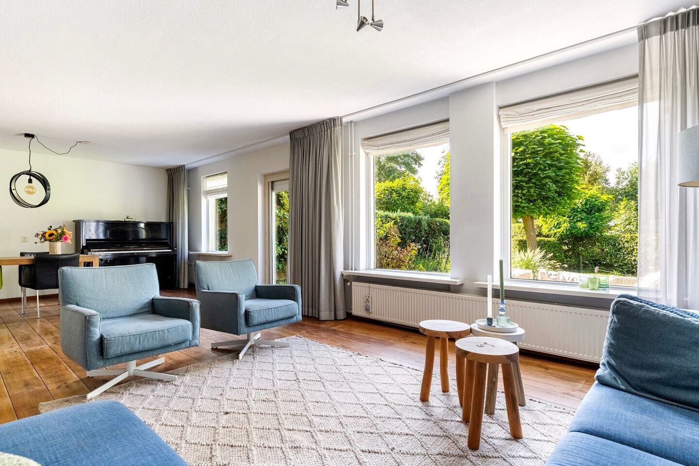 Hoekwoning te koop: Van Middachtenmarke 9, Zwolle