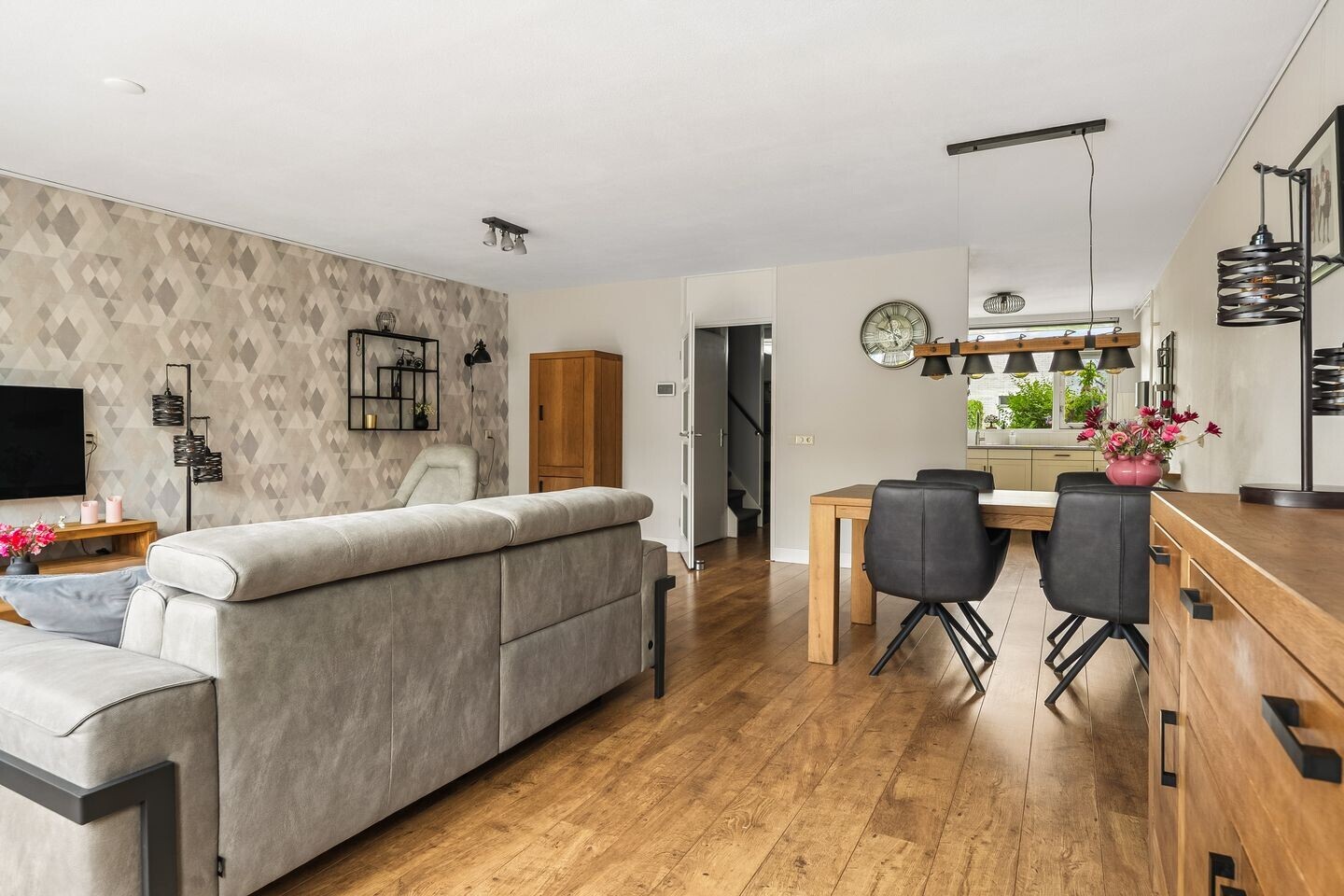Tussenwoning te koop: Jofferenlaan 31, Zwolle