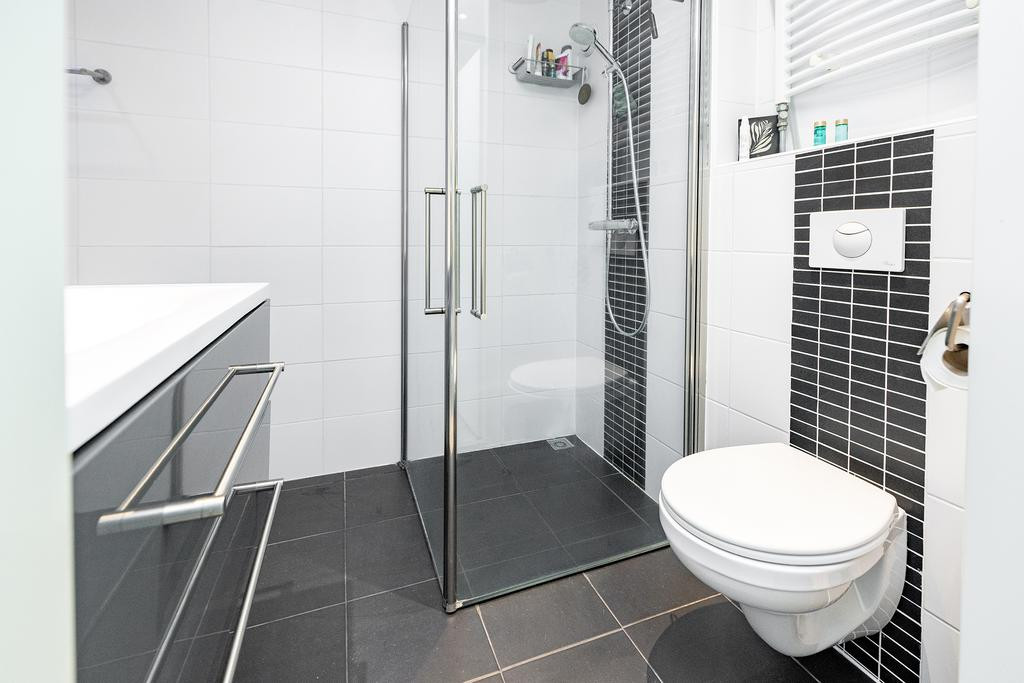 Tussenwoning te koop: Vrouwenlaan 67, Zwolle
