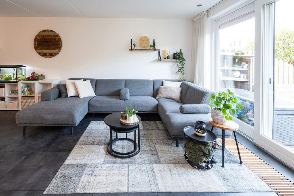 Tussenwoning te koop: Vrouwenlaan 67, Zwolle