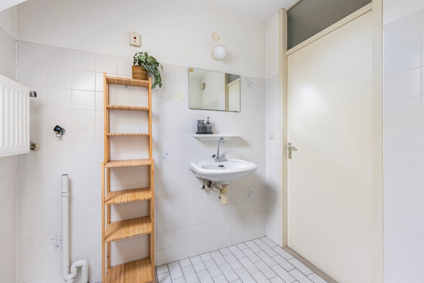 Tussenwoning te koop: Karperkolk 39, Zwolle