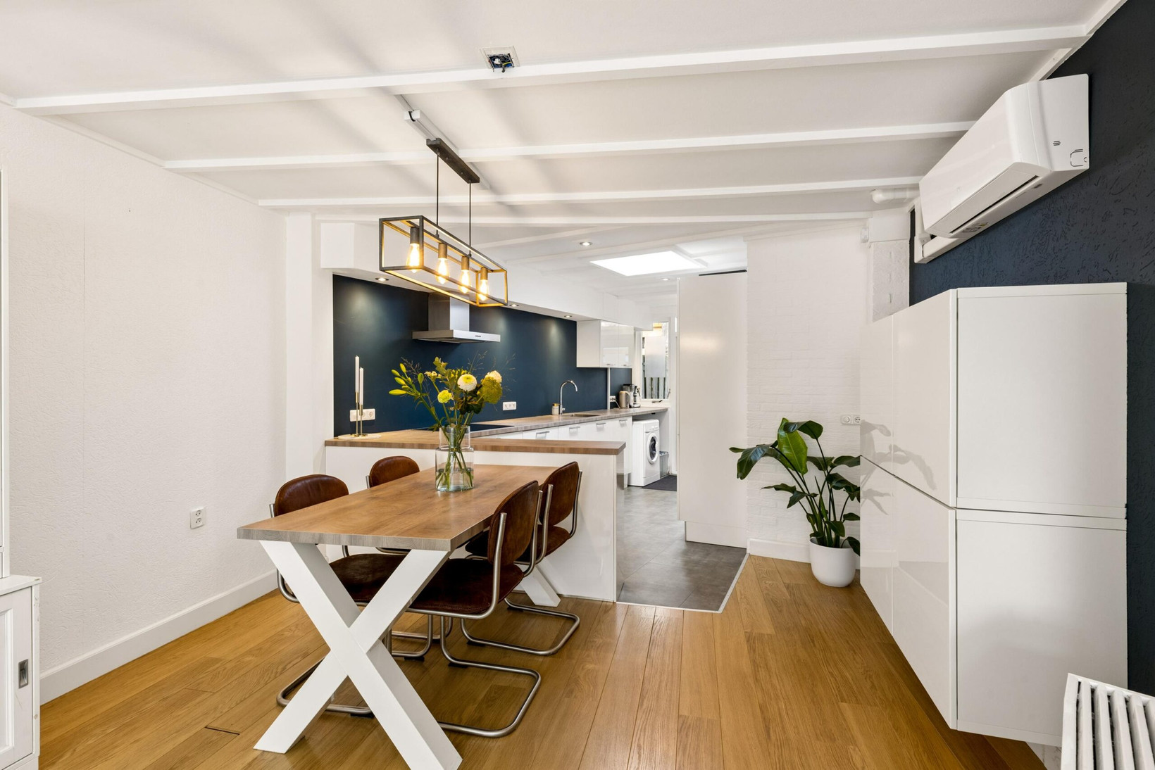 Tussenwoning te koop: Vechtstraat 51, Zwolle