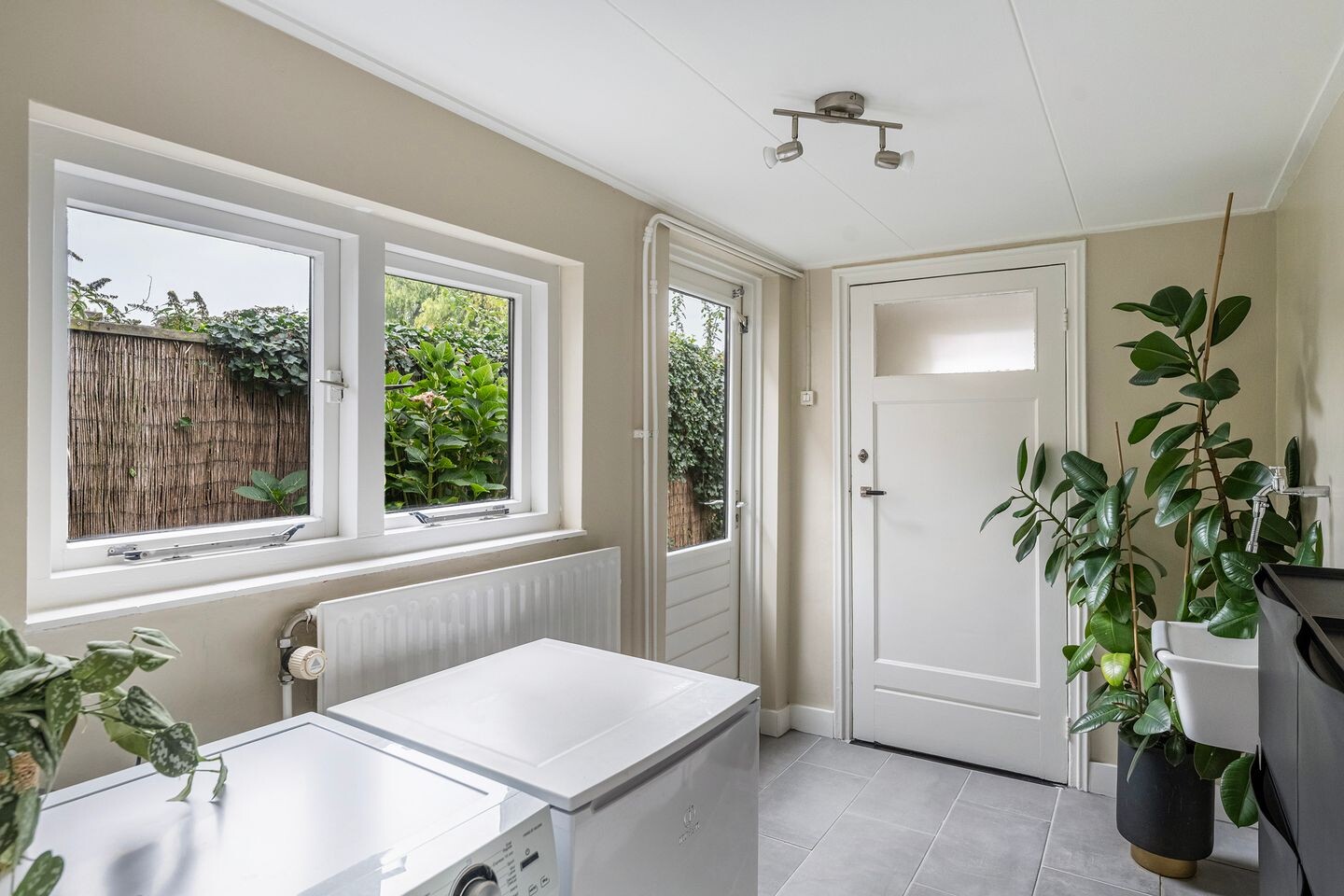 Tussenwoning te koop: Warmoesstraat 71, Zwolle