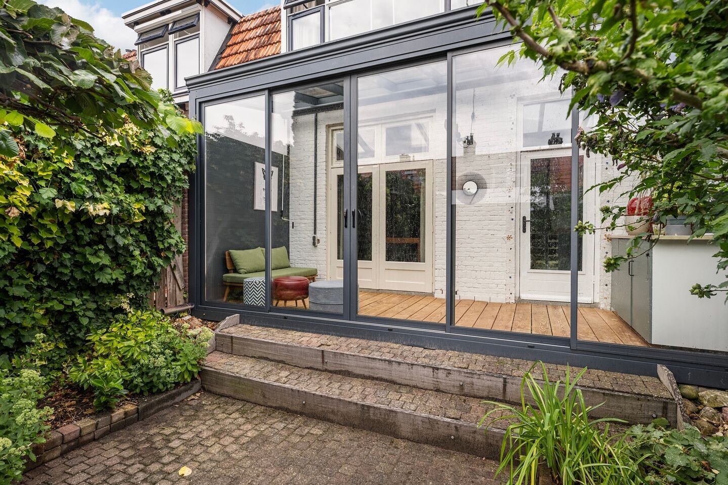 Tussenwoning te koop: Rembrandtlaan 37, Zwolle