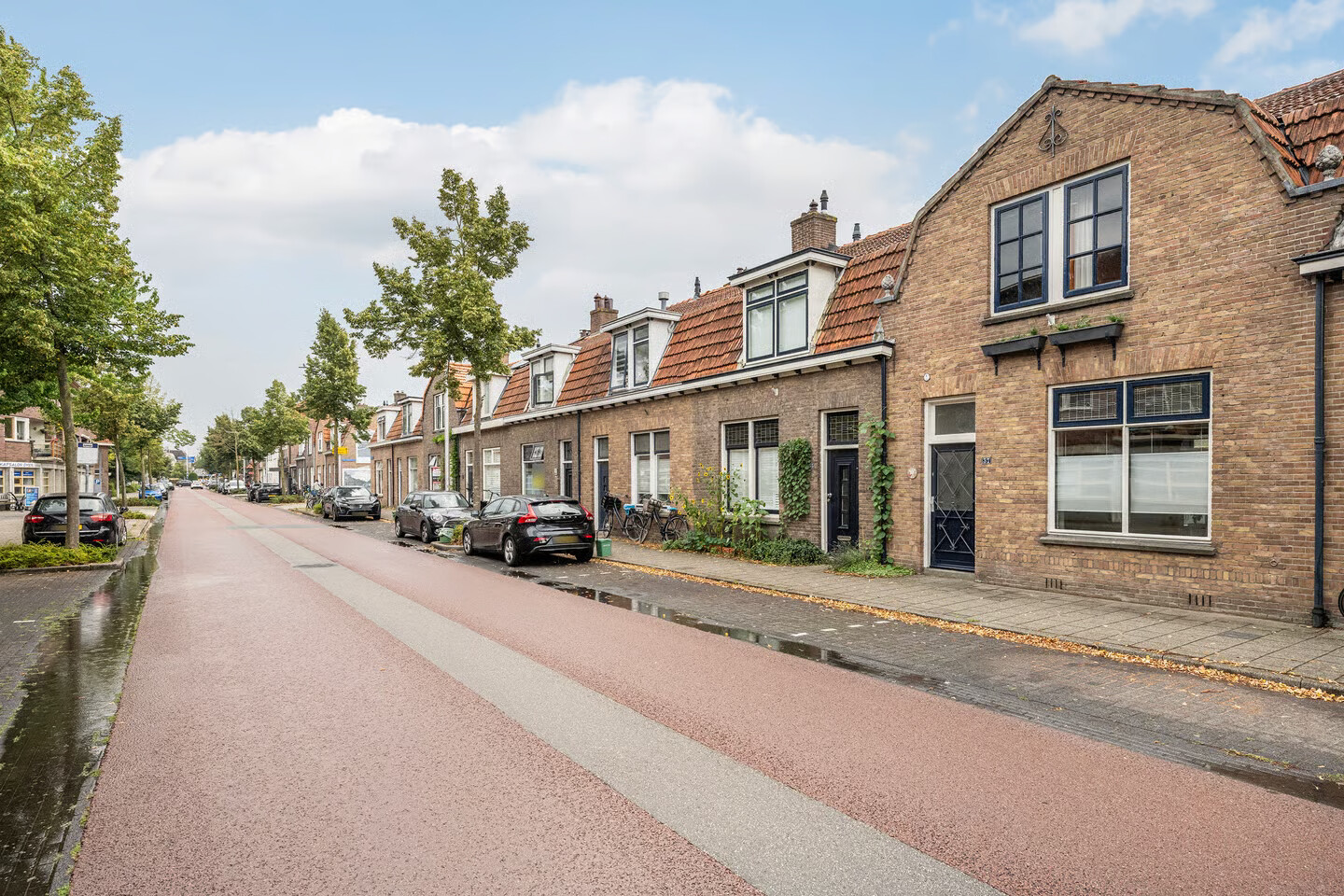 Tussenwoning te koop: Rembrandtlaan 37, Zwolle