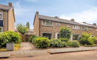 Huis te koop Larixstraat 40