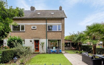 Mombaerstraat 160