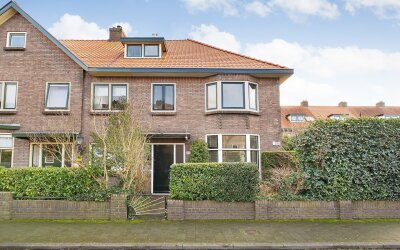 P C Hooftstraat 20