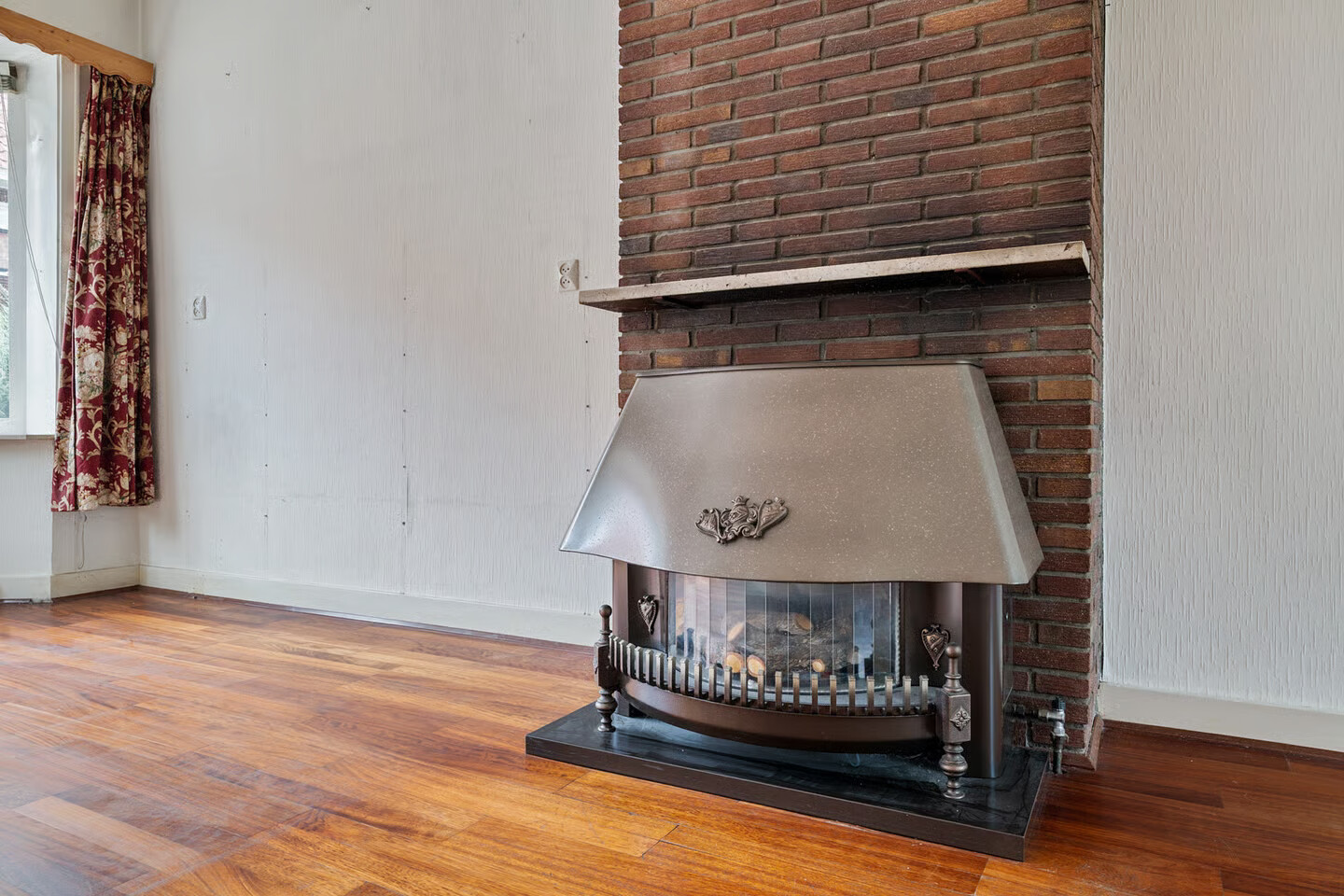 Tussenwoning te koop: De Genestetstraat 55, Zwolle