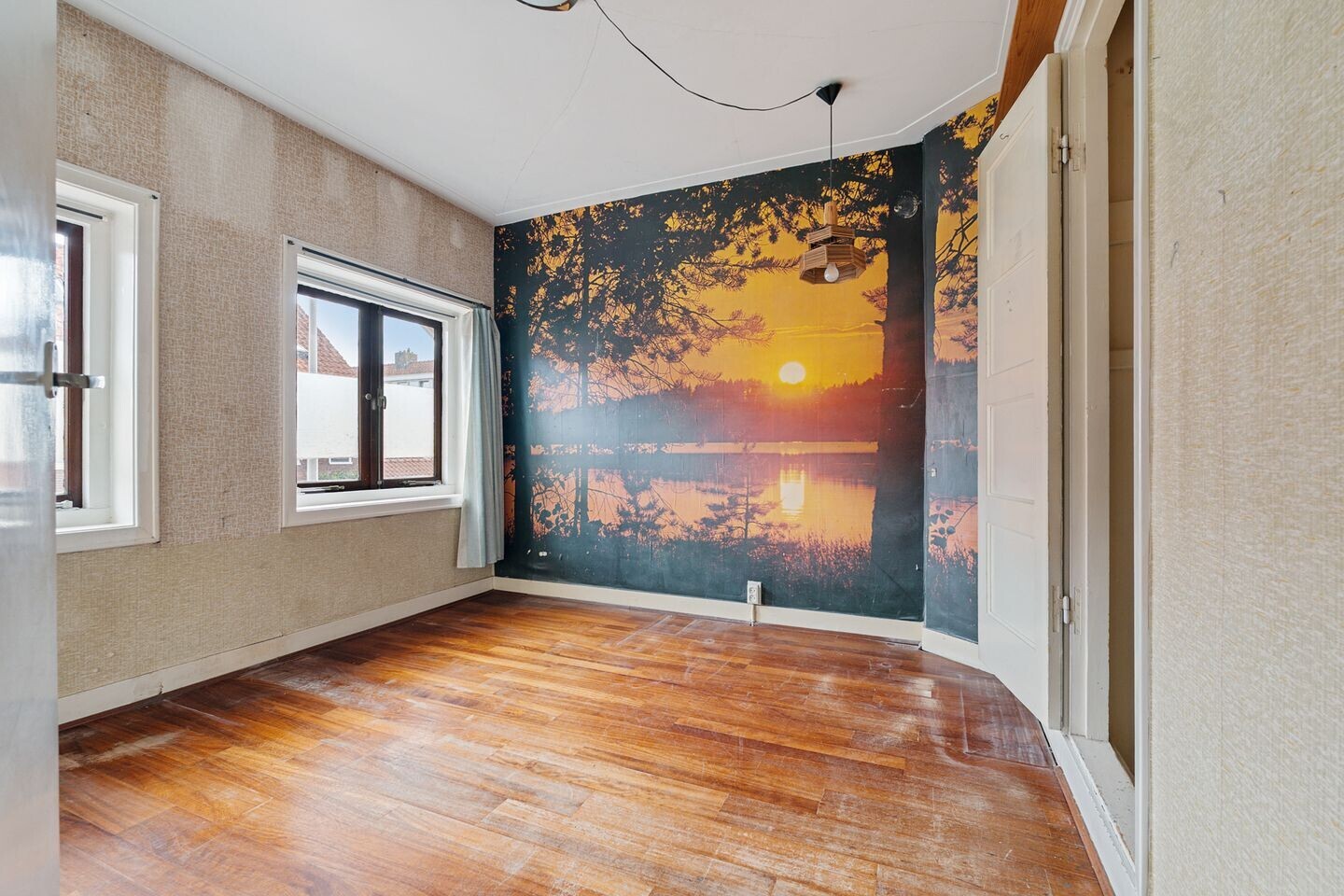Tussenwoning te koop: De Genestetstraat 55, Zwolle