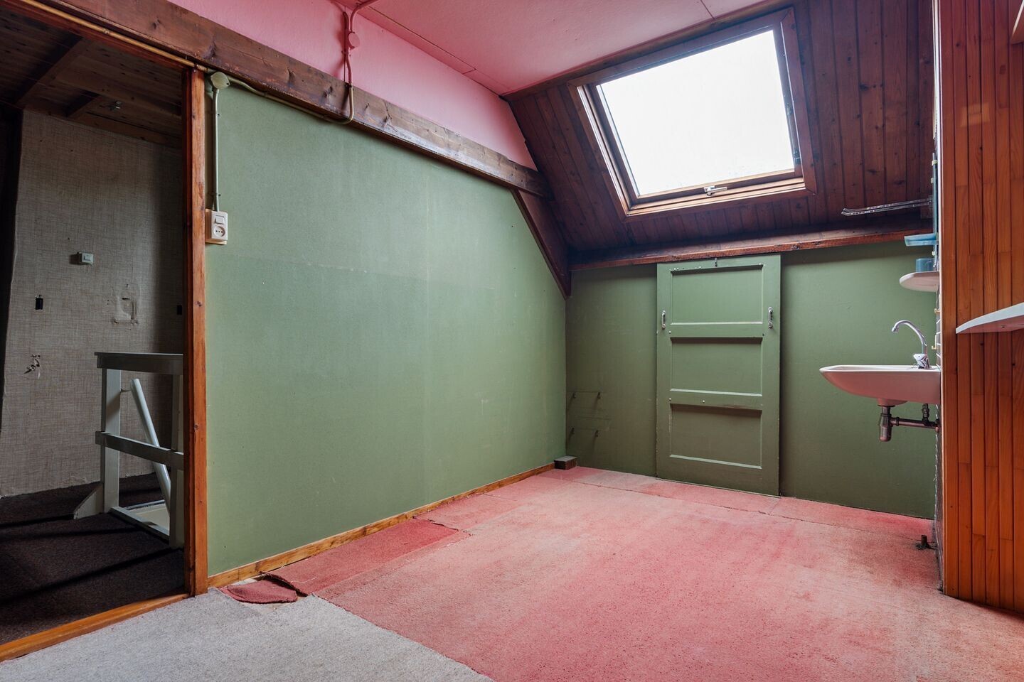 Tussenwoning te koop: De Genestetstraat 55, Zwolle