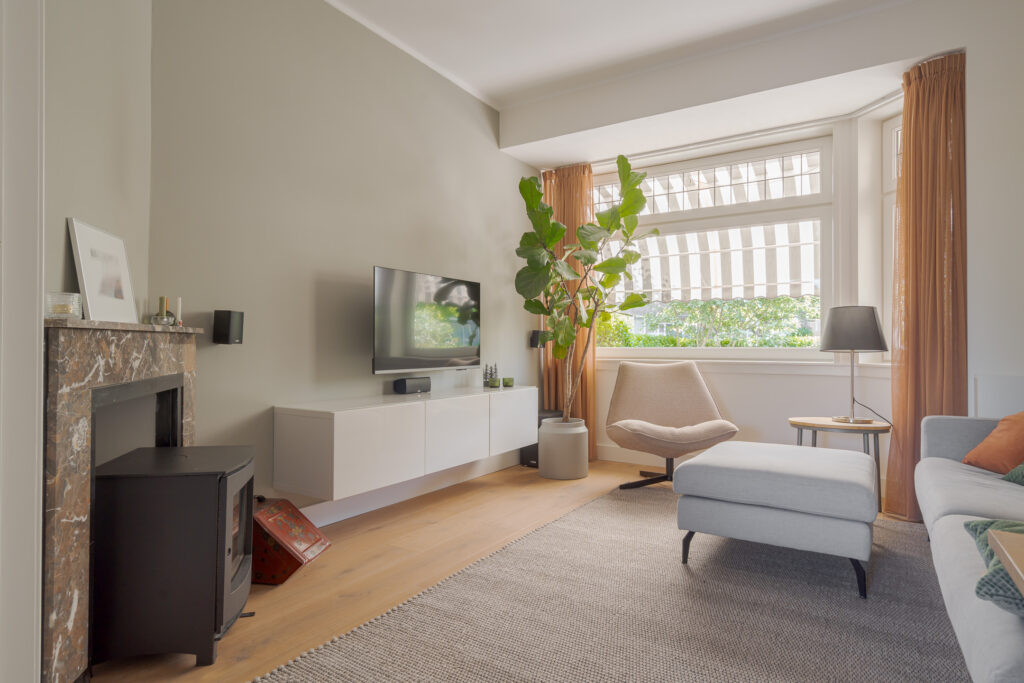 Tussenwoning te koop: Tesselschadestraat 25, Zwolle