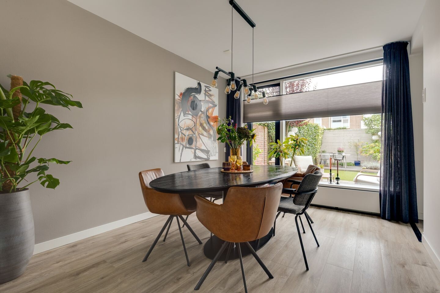 Twee-onder-één-kap te koop: Carry van Bruggenstraat 6, Zwolle