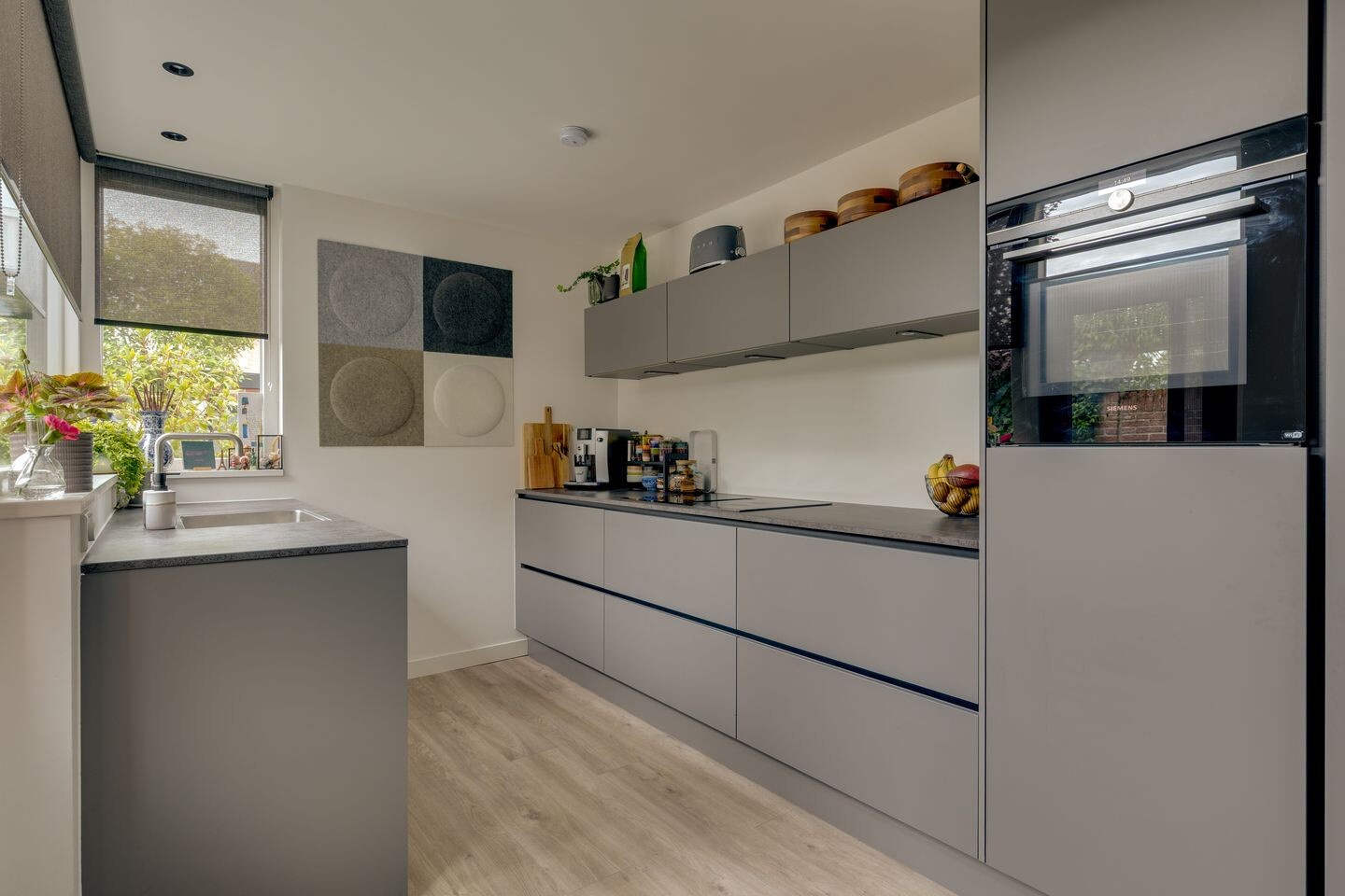 Twee-onder-één-kap te koop: Carry van Bruggenstraat 6, Zwolle