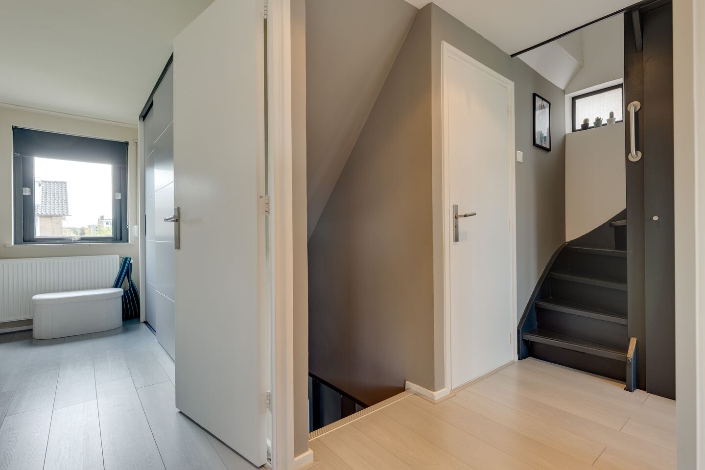 Twee-onder-één-kap te koop: Carry van Bruggenstraat 6, Zwolle