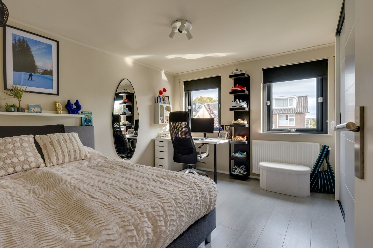 Twee-onder-één-kap te koop: Carry van Bruggenstraat 6, Zwolle