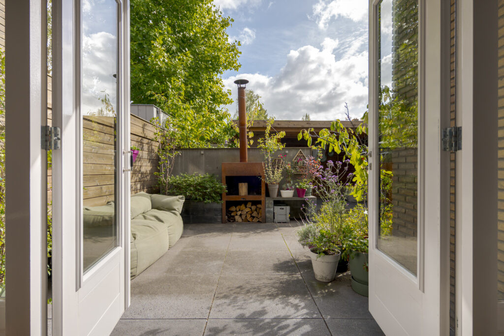 Tussenwoning te koop: Cornelis Houtmanstraat 7, Zwolle