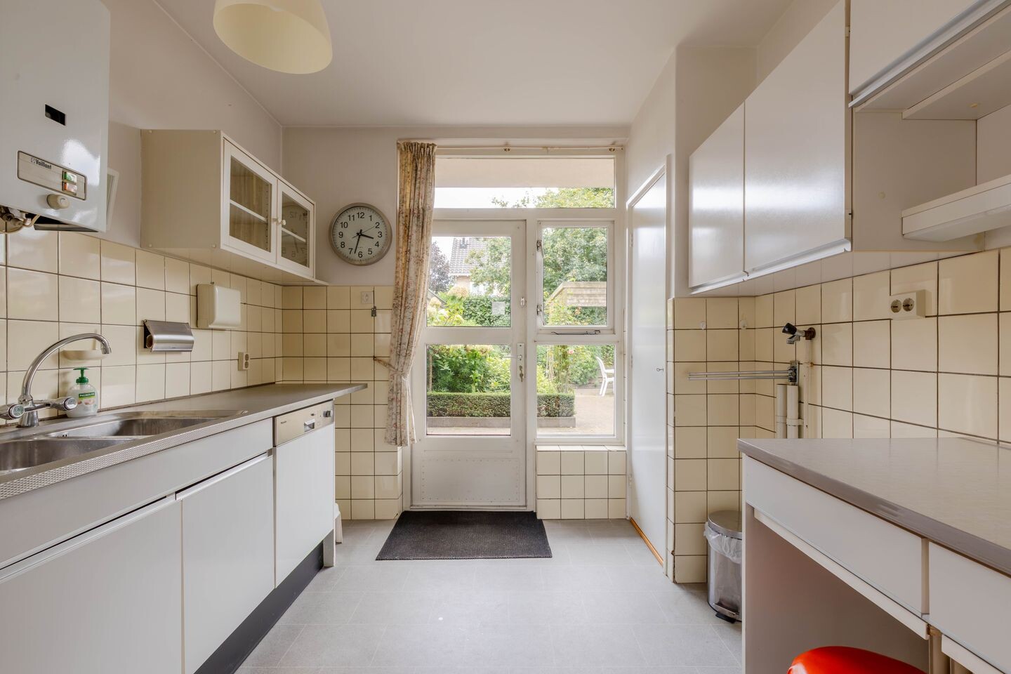 Twee-onder-één-kap te koop: Vossiuslaan 26, Zwolle