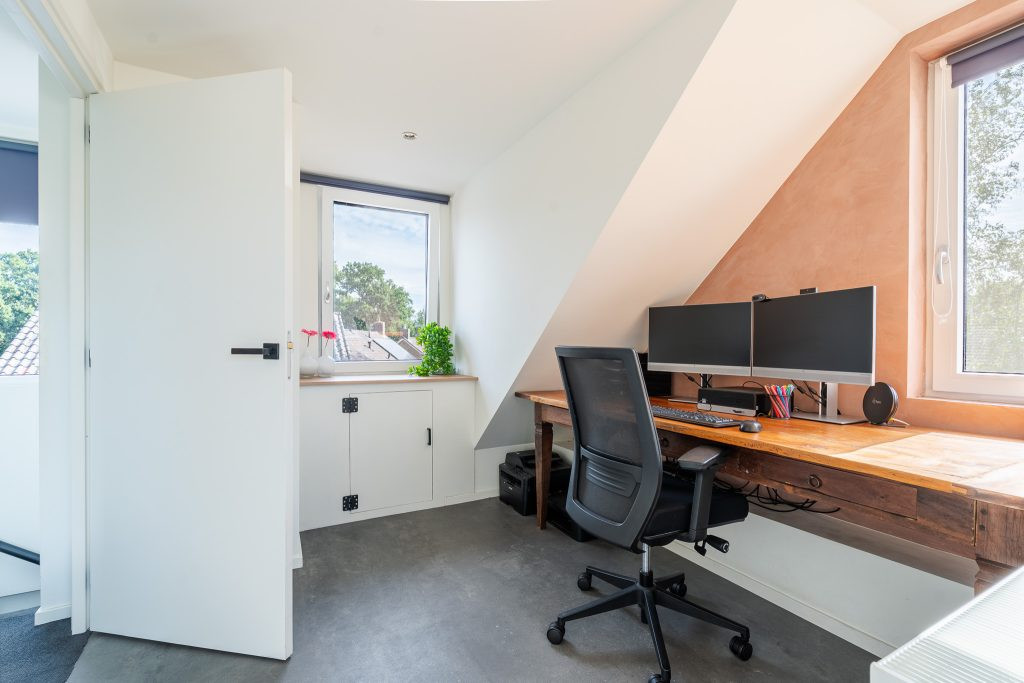 Vrijstaande woning te koop: Veldhoekweg 33, Zwolle